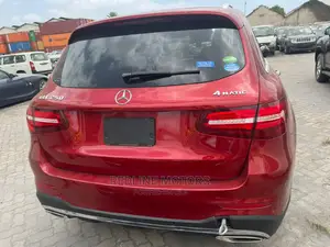 Mercedes-Benz GLC-Class 2016 Red