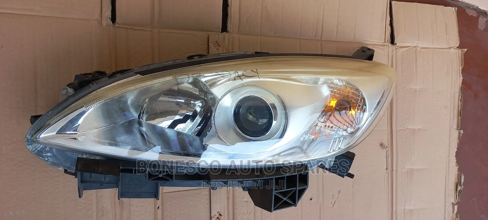 Mazda Premacy 2012 Nonxenon Headlight Assembly