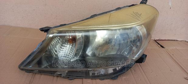 Toyota Vitz Juwella 2010-2013 Nonxenon Headlights Assembly