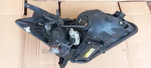 Toyota Blade Left Xenon Headlight Assembly