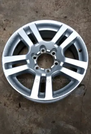 Land Cruiser Prado 18 Inch Rim Original