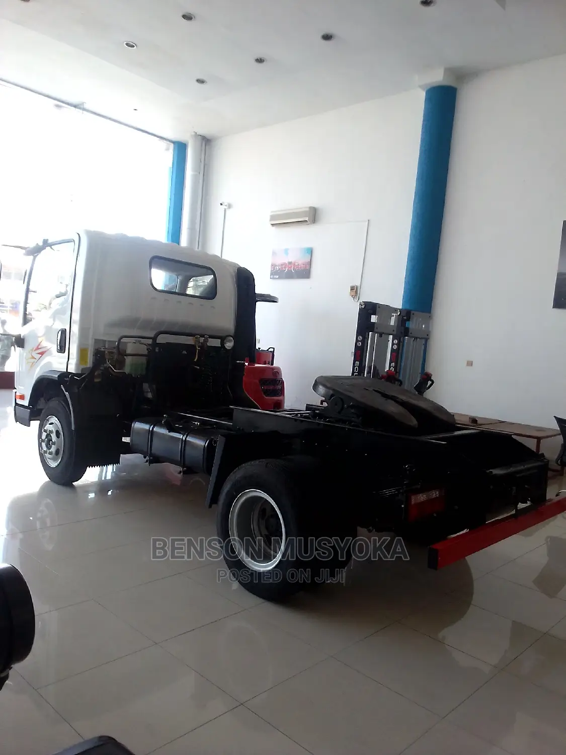 Faw Light Duty Truck (Tiger v Series)