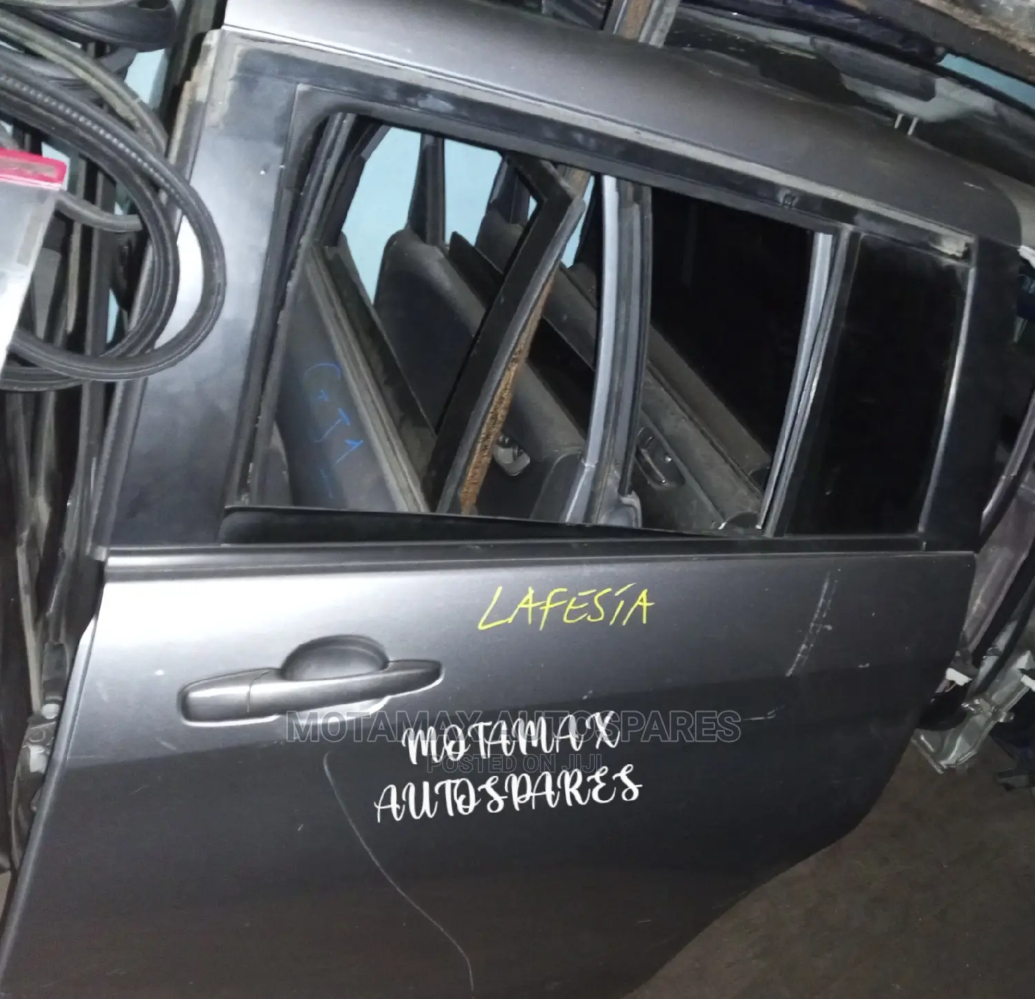 Nissan Lafesta 2013 Front Door