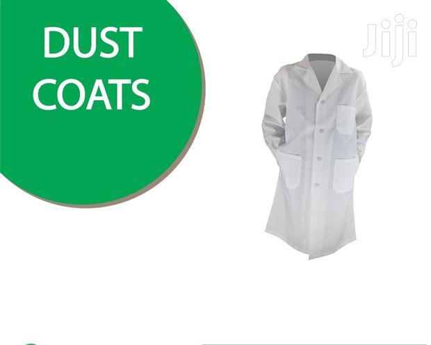 Lab Coats/ White Dust Coats - thumbnail 3