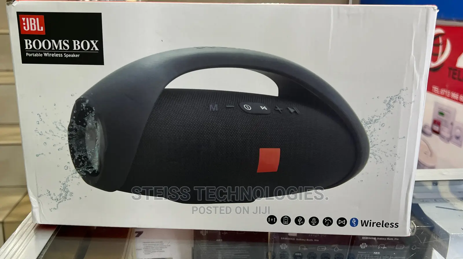 JBL-Boomsbox.