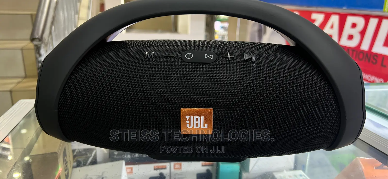 JBL-Boomsbox.