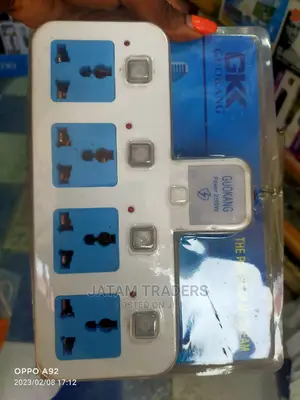 4 in 1 Socket
