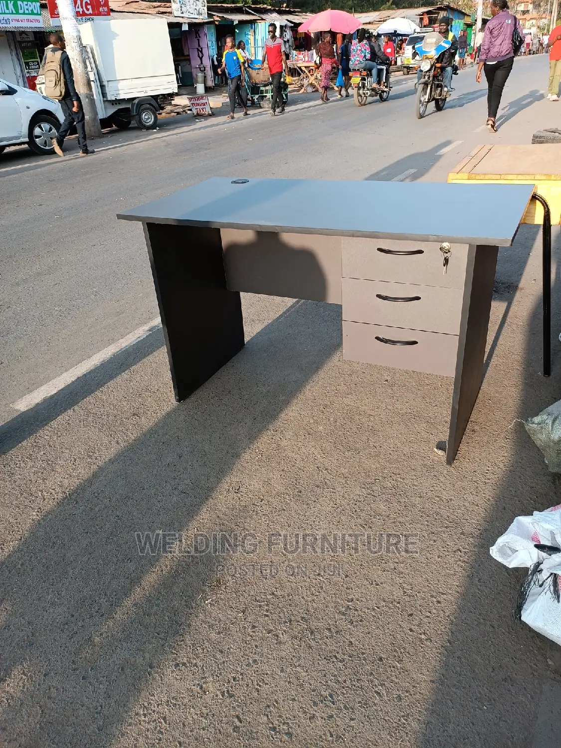 Office Desks