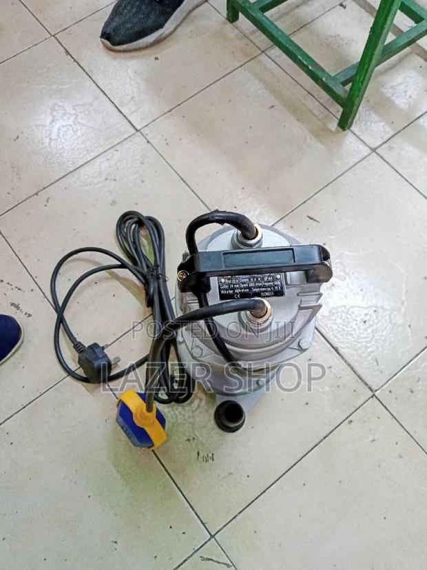 0.5 Submersible Pump - thumbnail 3