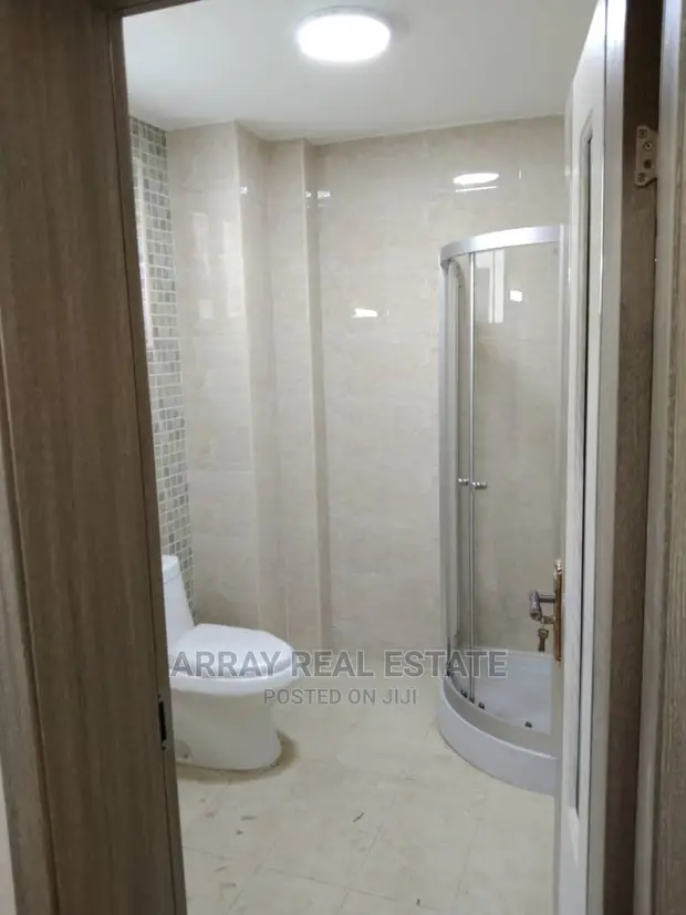 3bdrm Condo in 3 Br With Dsq, Hurlingham for Sale