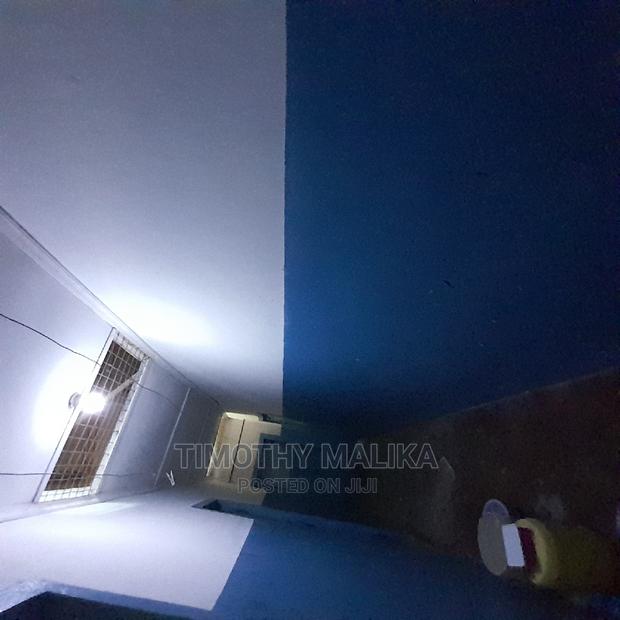 House on Sale - thumbnail 4