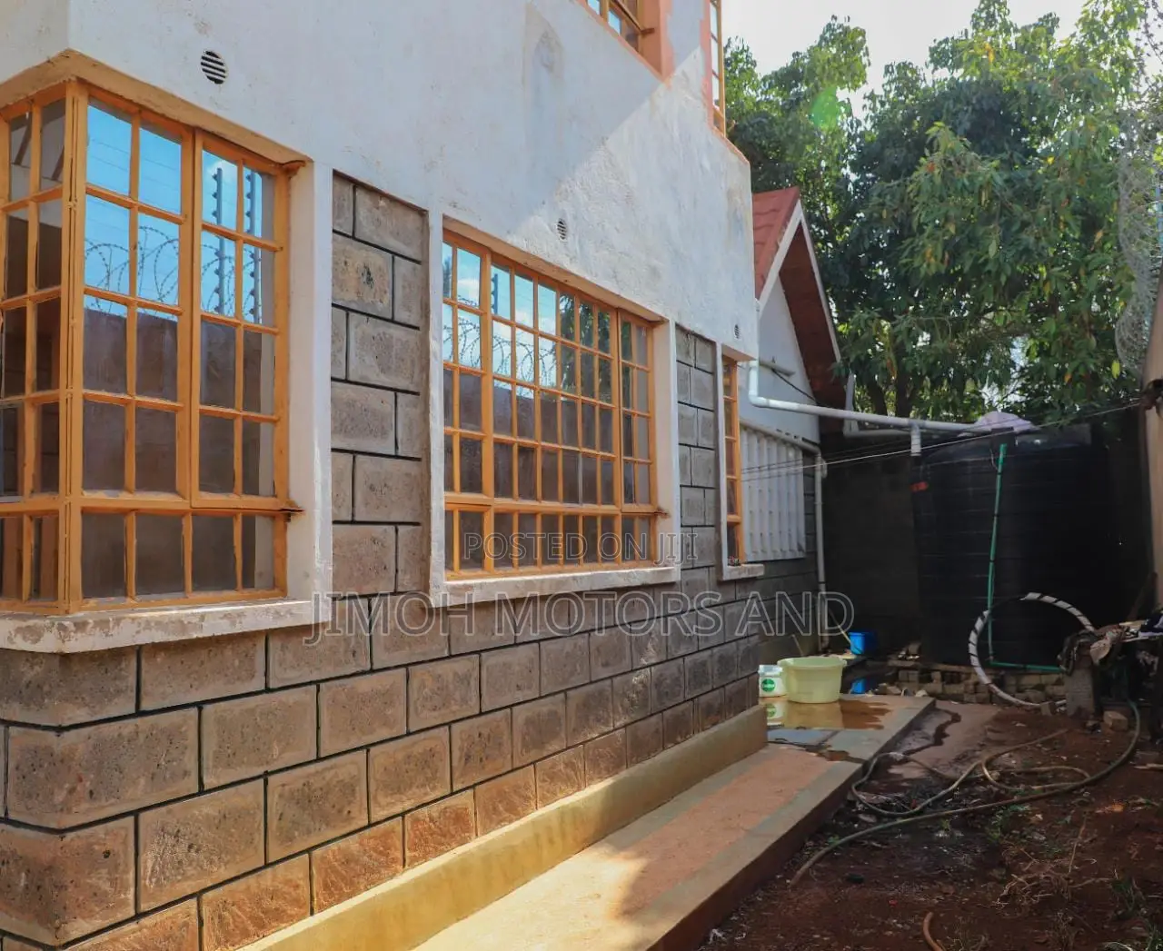 Furnished 6bdrm Mansion in Utawala for sale