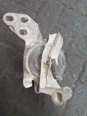 Axela Mazda6 Engine Mount