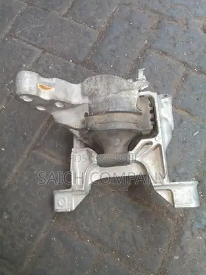 Axela Mazda6 Engine Mount