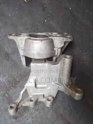 Nissan Extrail New Shape Engine Mount