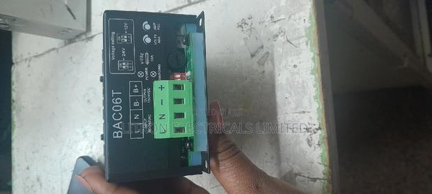 Trickle Battery Charger 12v/24v - thumbnail 2