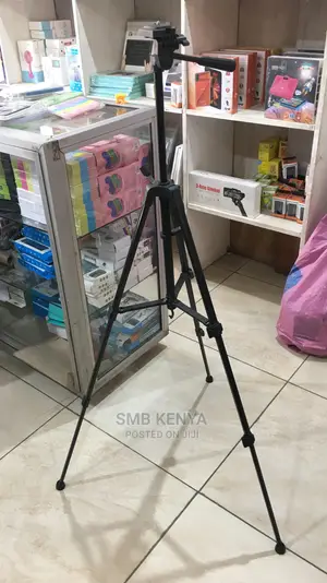 3366 Aluminum Tripod (1.5 Meters)