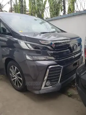 Toyota Vellfire 2016 Purple