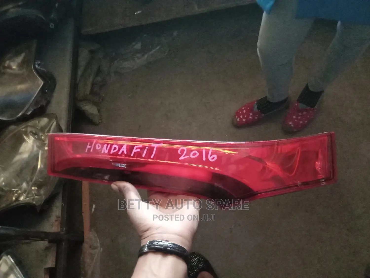 Honda Fit 2016 Boot Light