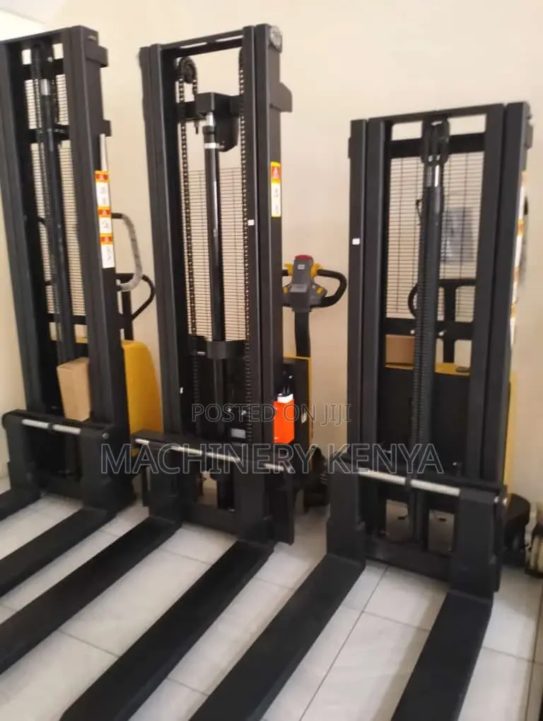 Manual Stacker 2tonne