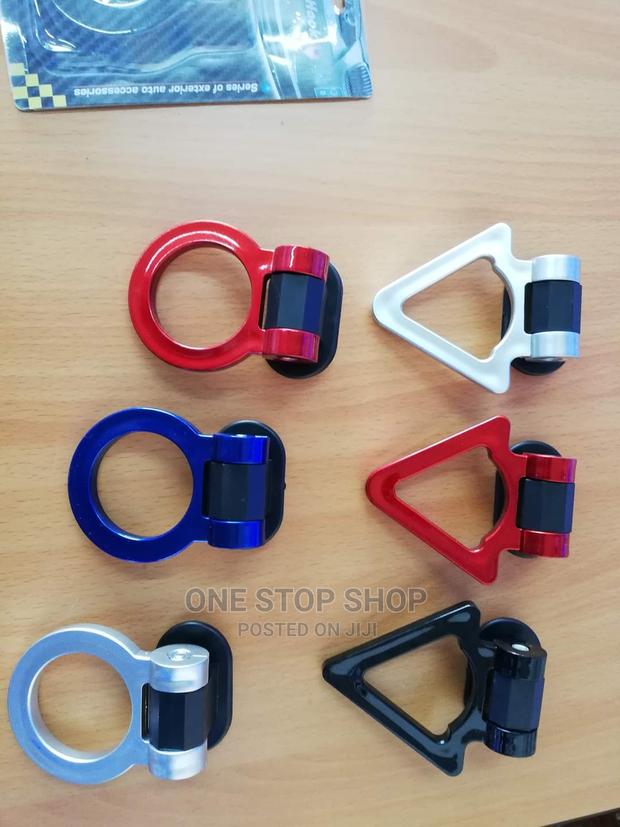 Colored Round and Triangle Dummy Tow Hook Decorations