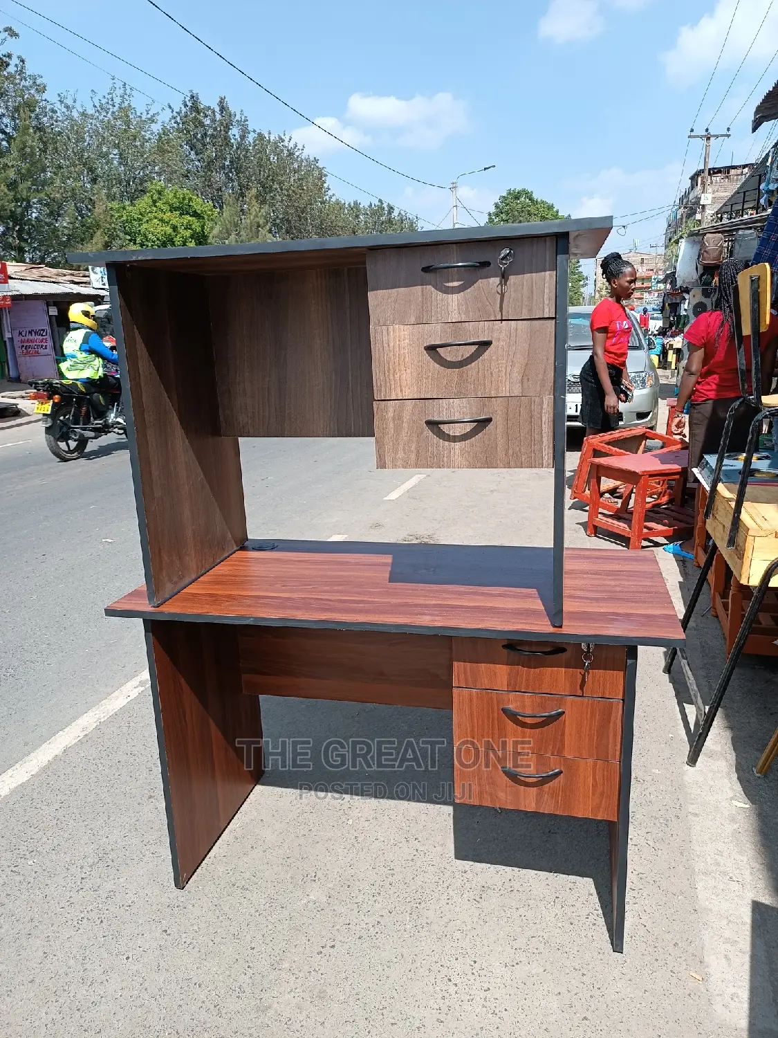 Office Desk