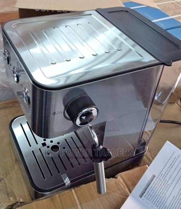 15 Bar Pump Uken Coffee Maker - main view