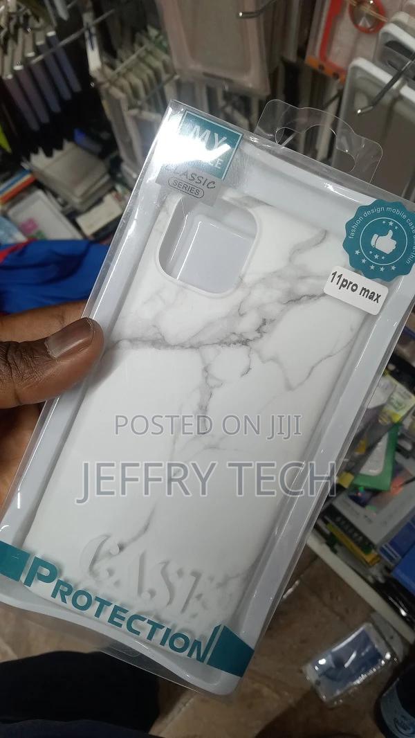 White Marble iPhone 11 Pro Max Clip Case - thumbnail 2