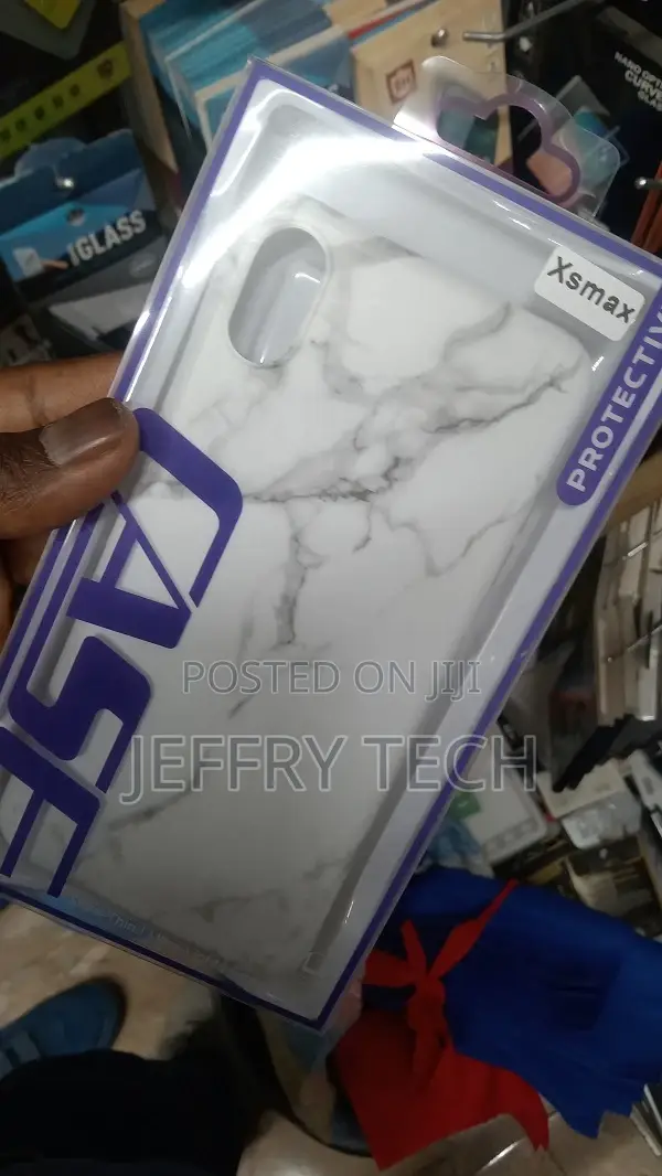 White Marble iPhone XS Max Hybrid Case