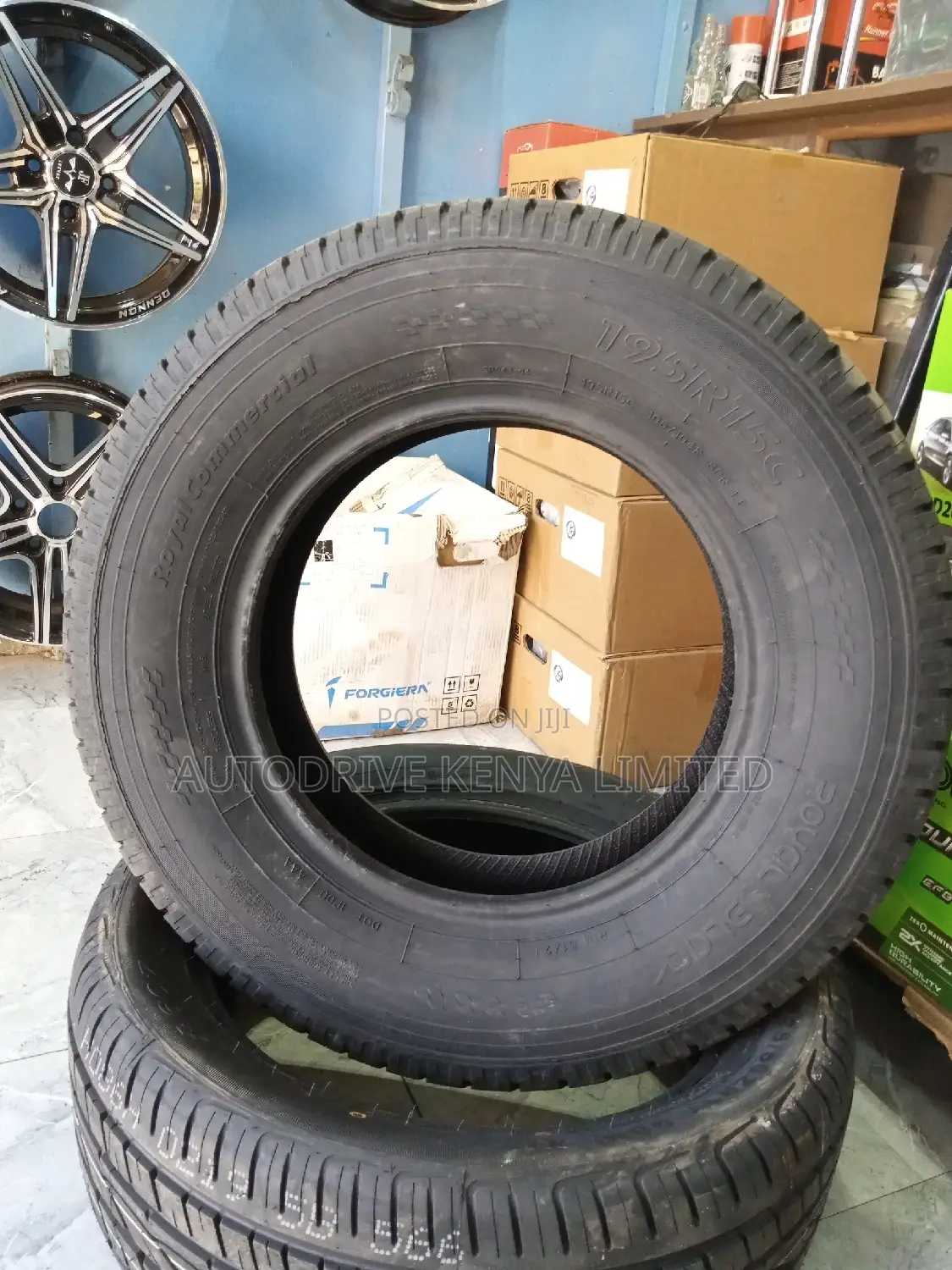 195R15C Royalblack Tyre