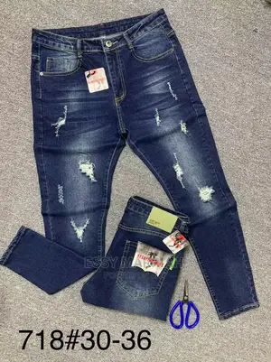 Men Rugged Jeans/ Unfinished/ Ripped
