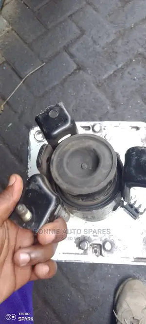 Alphard 1MZ Engine Mounting