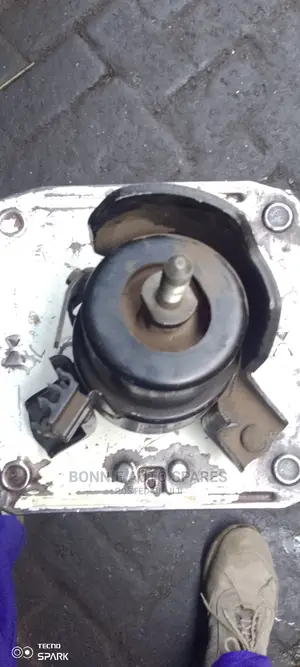 Alphard 1MZ Engine Mounting