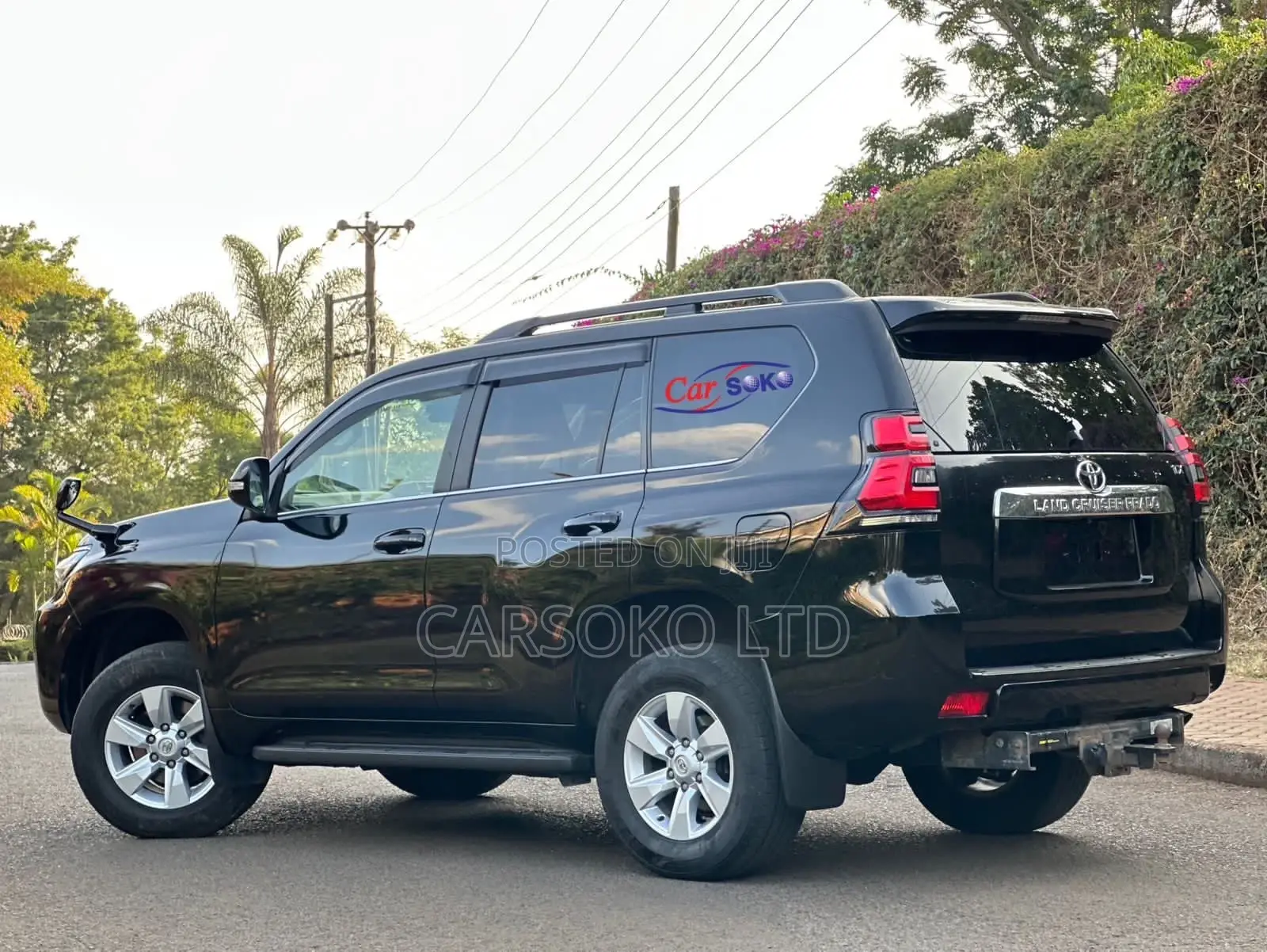 Toyota Land Cruiser Prado 2.8 2017 Matt Black