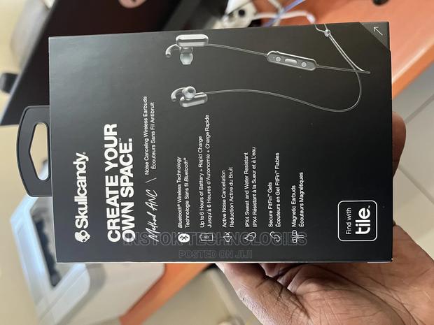 Skullcandy Method ANC Wireless in-Ear Earbuds With Tile - thumbnail 2