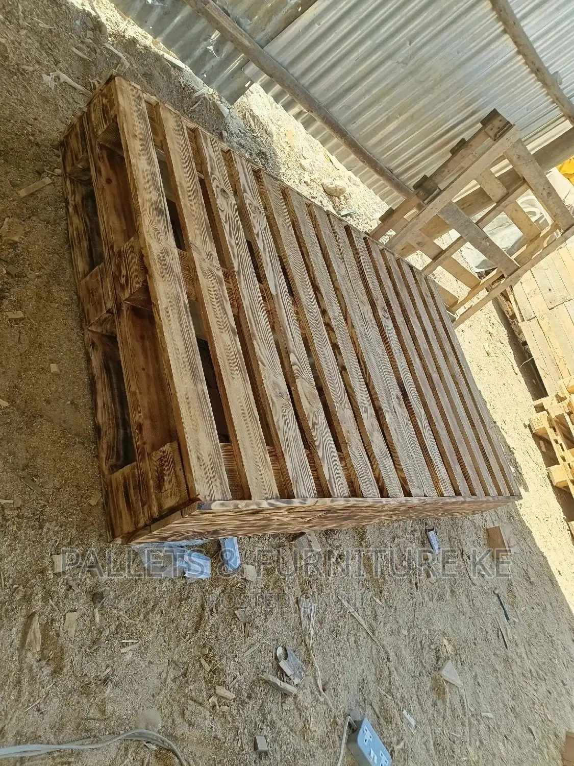 Closed 4 by 6 Bed