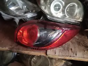 Mazda Axela (2014) Backlight