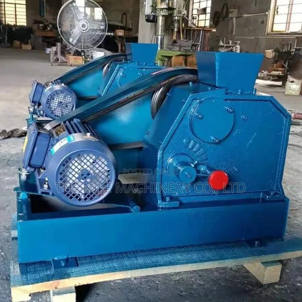 Small Lab Jaw Crusher for Hard and Brittle Materials - main view