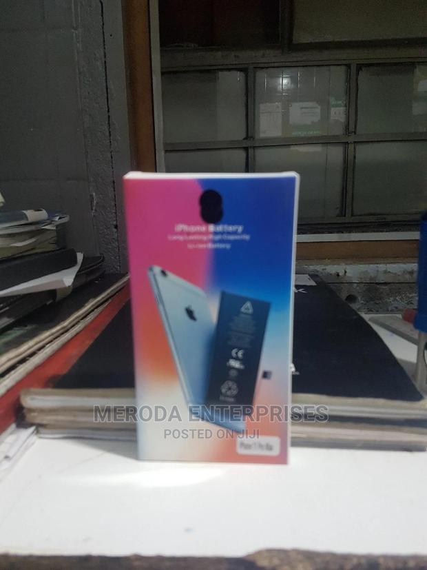 iPhone 11 Pro Battery Original - thumbnail 3