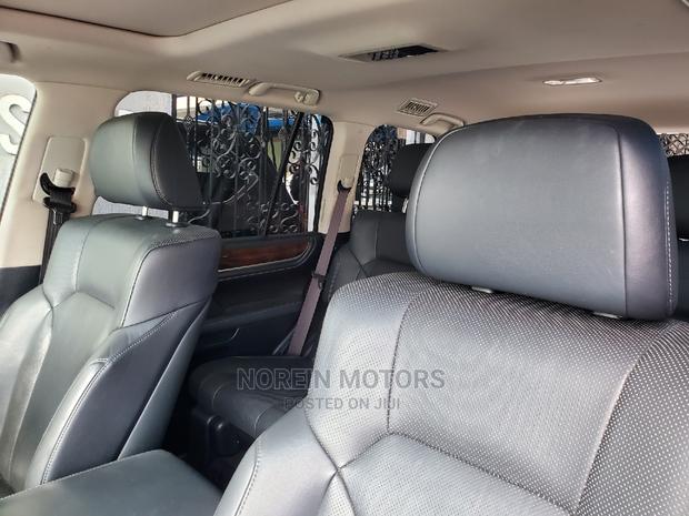 Lexus LX 2018 Blue - thumbnail 6