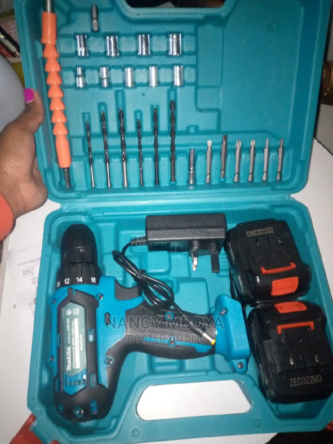 Cordless Drill / Rechargeable Drill 36v Two Batteries
