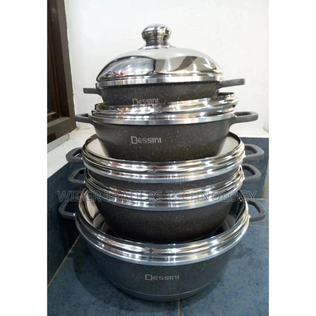 Dessini 10 PC Black