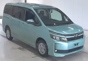 Toyota Voxy 2015 Blue