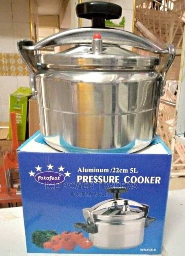 Essential Home Use 5 Litre Pressure Cooker - main view