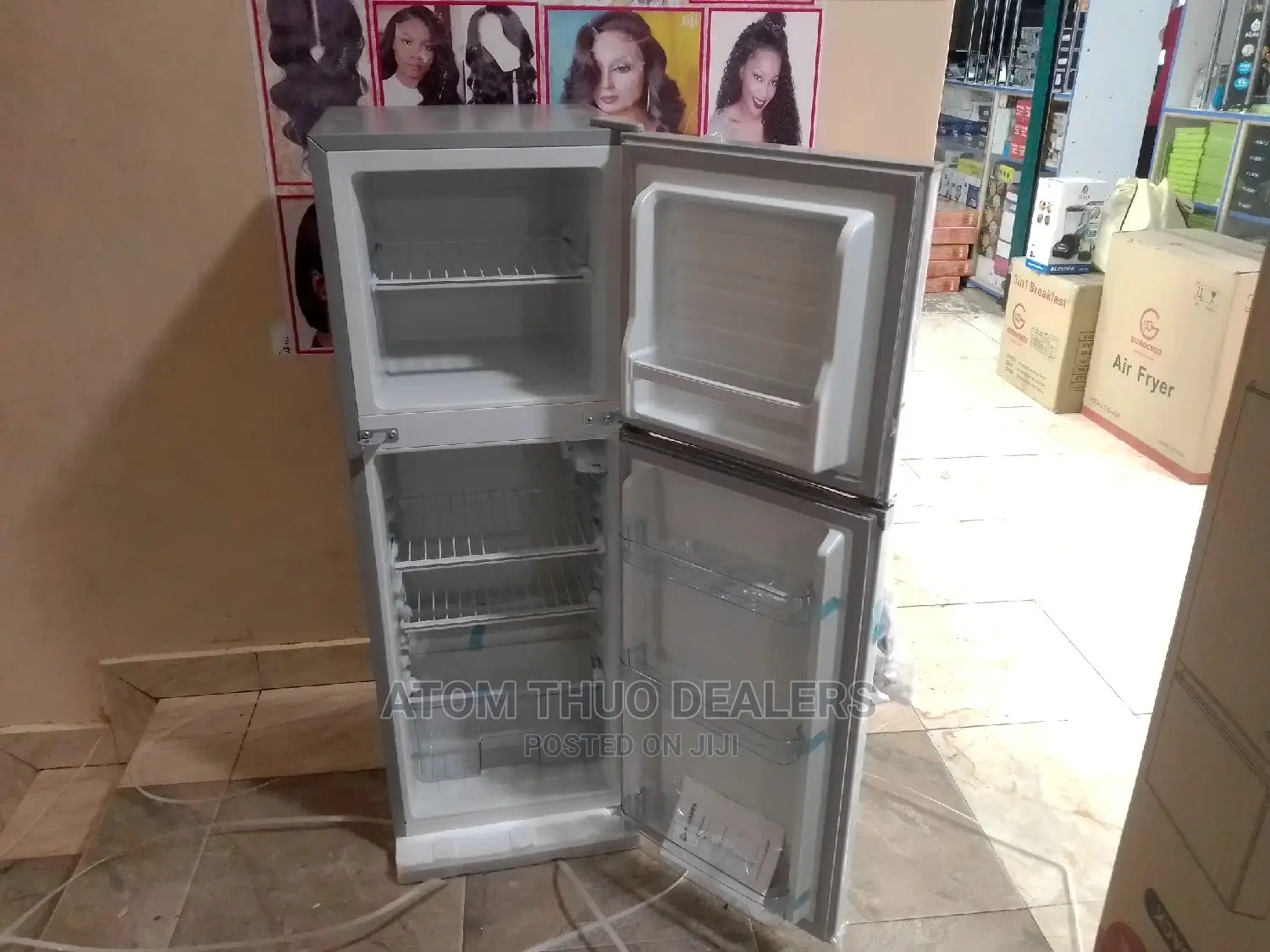 Premier Fridge 128 Litres ,.