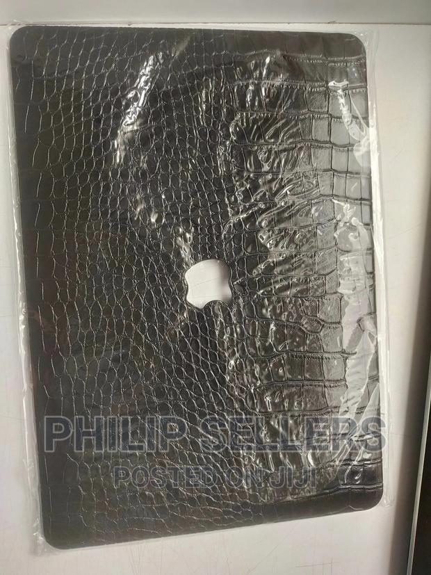 Protect Cover for Macbook Pro 13 M1 AND AIR - thumbnail 2