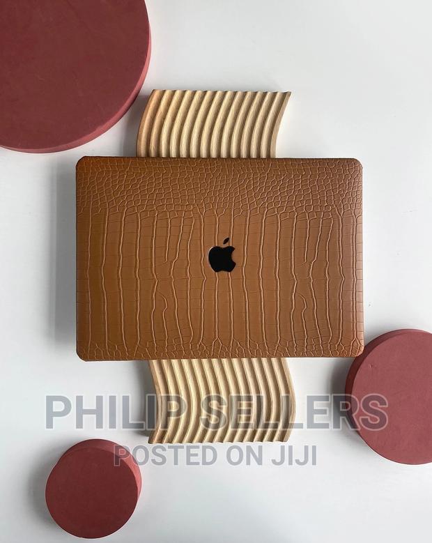 Protect Cover for Macbook Pro 13 M1 AND AIR