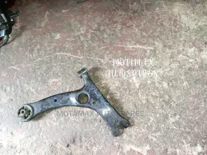 Toyota Isis Control Arm