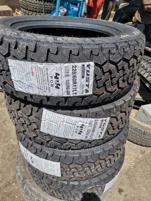 225/60r17 Yusta Tyre (A/T