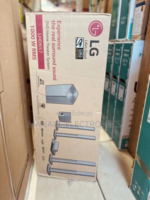 Lhd 657 Lg Hometheater 1000 Wats .—